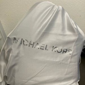 Brand new Michael kors purse